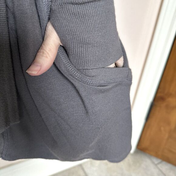 Athleta Pranayama Cardigan XS Grey Long Sleeve Open Front Thumbholes - Picture 5 of 8